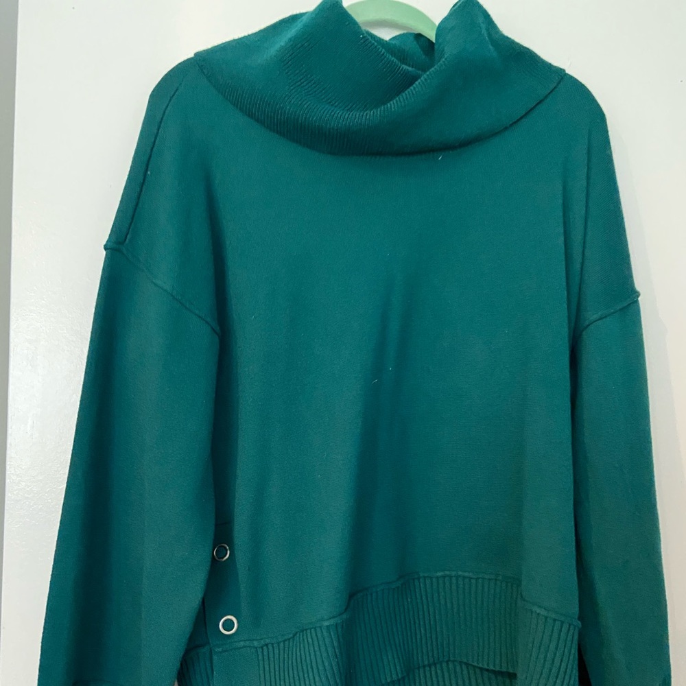 Design History sweater